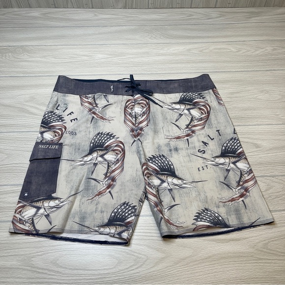 Salt Life Patriot USA Flag Sailfish Glory Swim Board Shorts Mens Size 40 New - Picture 2 of 12